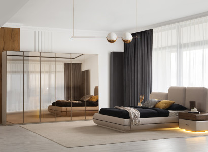 Stilvolle Schlafzimmer Garnitur Polsterbett Glasschrank Nachttische