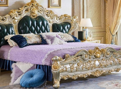 Stilvolles Schlafzimmer Holz Klassische luxuriöse Möbel Bett + 2x Nachttische