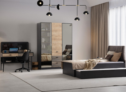 Stilvolle Schlafzimmer Garnitur Textilbett Schreibtisch Holzschrank