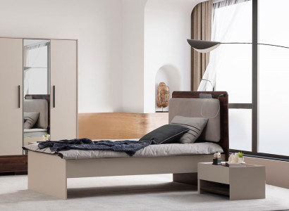 Beiges Schlafzimmer-Set Designer Polsterbett Nachttische Schrank