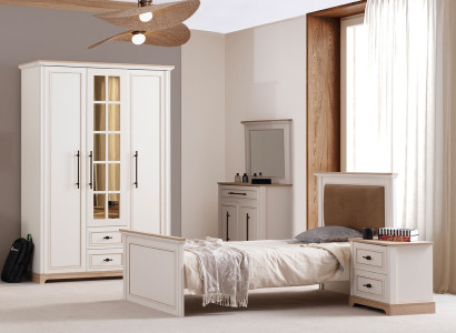 Komplette Schlafzimmer Garnitur Edler Schminktisch Kleiderschrank