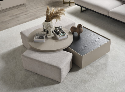 Stilvoller Beiger Couchtisch Rundtisch Wohnzimmer Holz Sofatisch