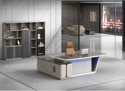 Eckschreibtisch mit passendem Vitrinenschrank und LED-Beleuchtung