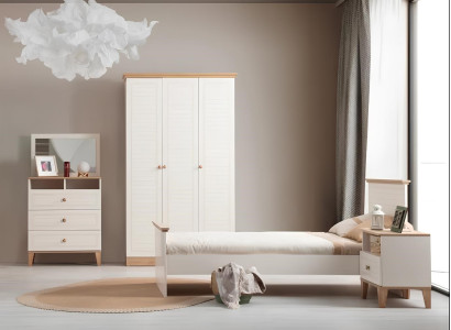 Komplettes Schlafzimmer Set Edles Bett Holzschrank Schminktisch