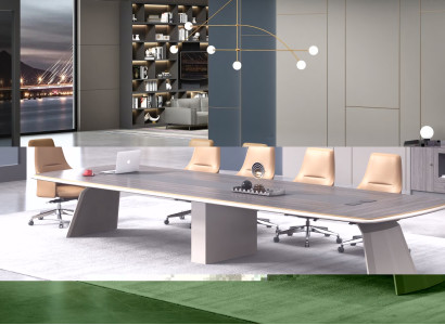 Geräumiger grauer Besprechungstisch mit modernem und elegantem Design.