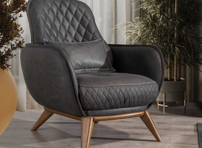 Schwarzer Ledersessel Stilvolle Polstersessel Wohnzimmer Sitzmöbel