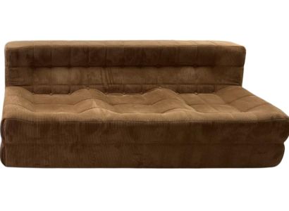 Stilvoller Braunes 3-Sitzer komprimierbares Stoffsofa bequemer Kompaktsessel