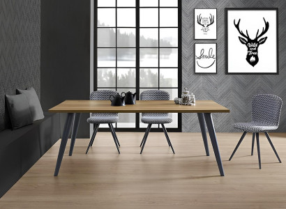 Brauner Esszimmer Tisch Designer Holzplatte Metallfüße Luxus Möbel