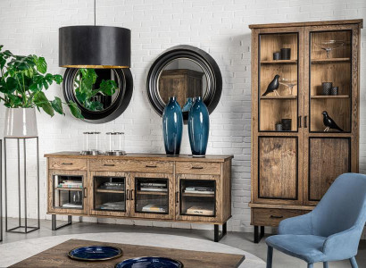 Eleganter Wohnzimmer-Set aus Sideboard und Vitrine im modernen Design