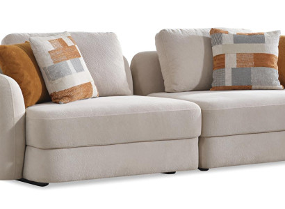 Weiße 3-Sitzer Couch mit Kissen Modern und Bequem Hochwertig Möbel luxuriöse