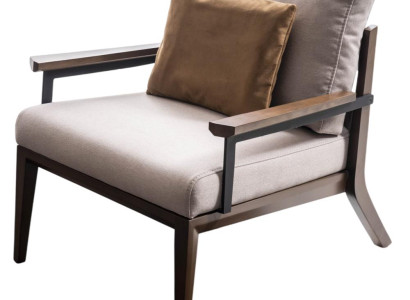 Stilvoller Beiger Polstersessel Designer Wohnzimmer Einsitzer Sessel