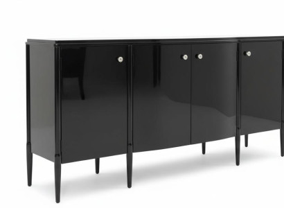 Eleganter schwarzer Sideboard mit glänzender Oberfläche Türen Hochwertig Möbel