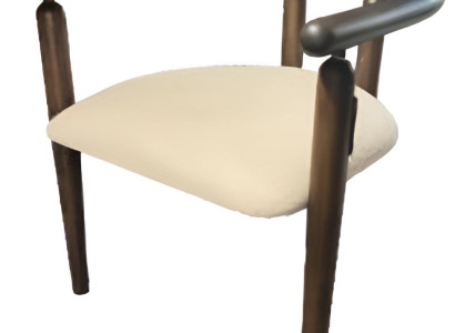 Komfortabler Stuhl mit weichem Sitz und stilvollem Holzgestell