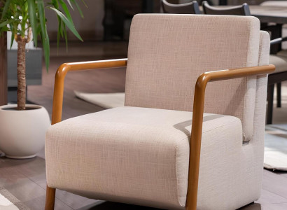 Designer Beiger Stoffsessel Stilvoller Relaxsessel Edler Sitzsessel