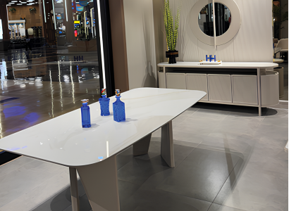 Stilvolle Esszimmer Garnitur Edler Esstisch Holz Konsole Spiegel