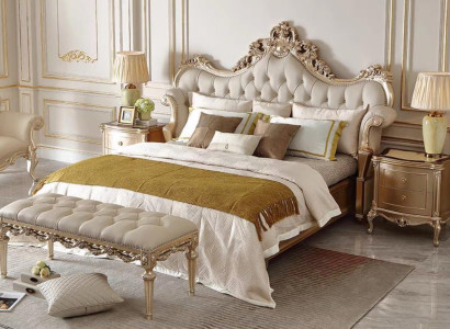 Stilvolles Chesterfield Massivholzbett Klassisches Schlafzimmerbett