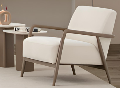 Weißes Wohnzimmer-Set – Bequemer Sessel und Runde Beistelltische für Ihr Zuhause