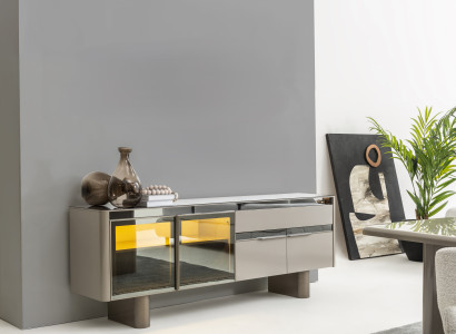 Moderner Konsolentisch – Praktischer Stauraum für Ihr Zuhause