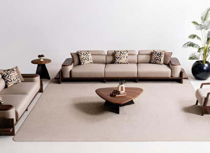 Beige Wohnzimmer Sofagarnitur Designer 4-Sitzer Stilvoller Sessel