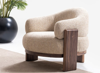 Stilvoller Beiger Wohnzimmersessel Polstersessel Designer Sessel