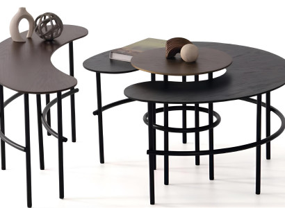 Set aus Couchtisch und Beistelltischen mit modernem Metalldesign