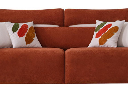 Gemütliches oranges Hochwertig Sofa mit modernen Kissen  Stilvoller Komfort