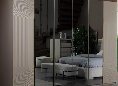 Beiger Spiegeltürenschrank Designer Schlafzimmer Schränke Holzmöbel