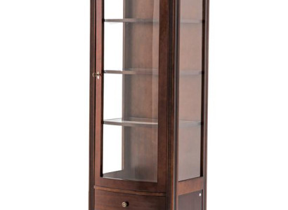 Elegante Vitrine aus Holz mit Glastüren und praktischen Schubladen